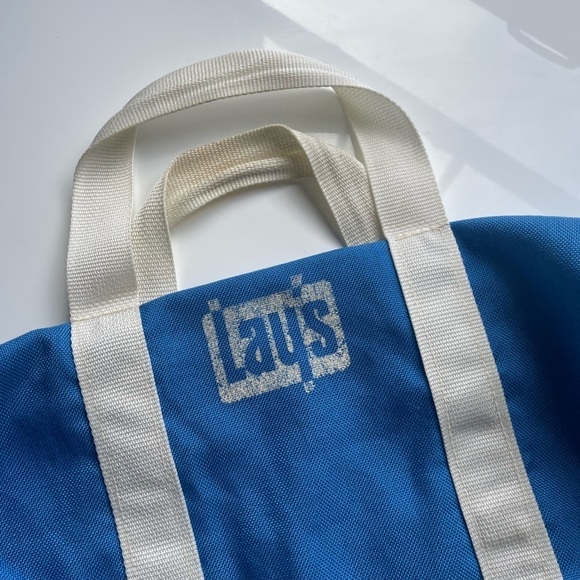 Vintage Lays Potato Chip Mini Duffel Bag - Picture 2 of 7